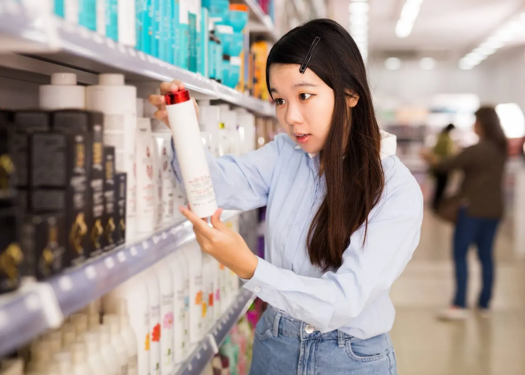 Ingredients to Look for In a Clarifying Shampoo