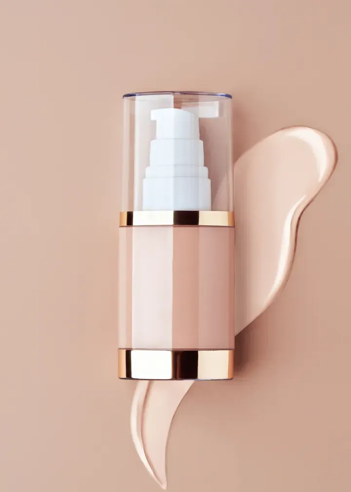 7 Best Water-Based Foundations For Smooth Finish | Try Now