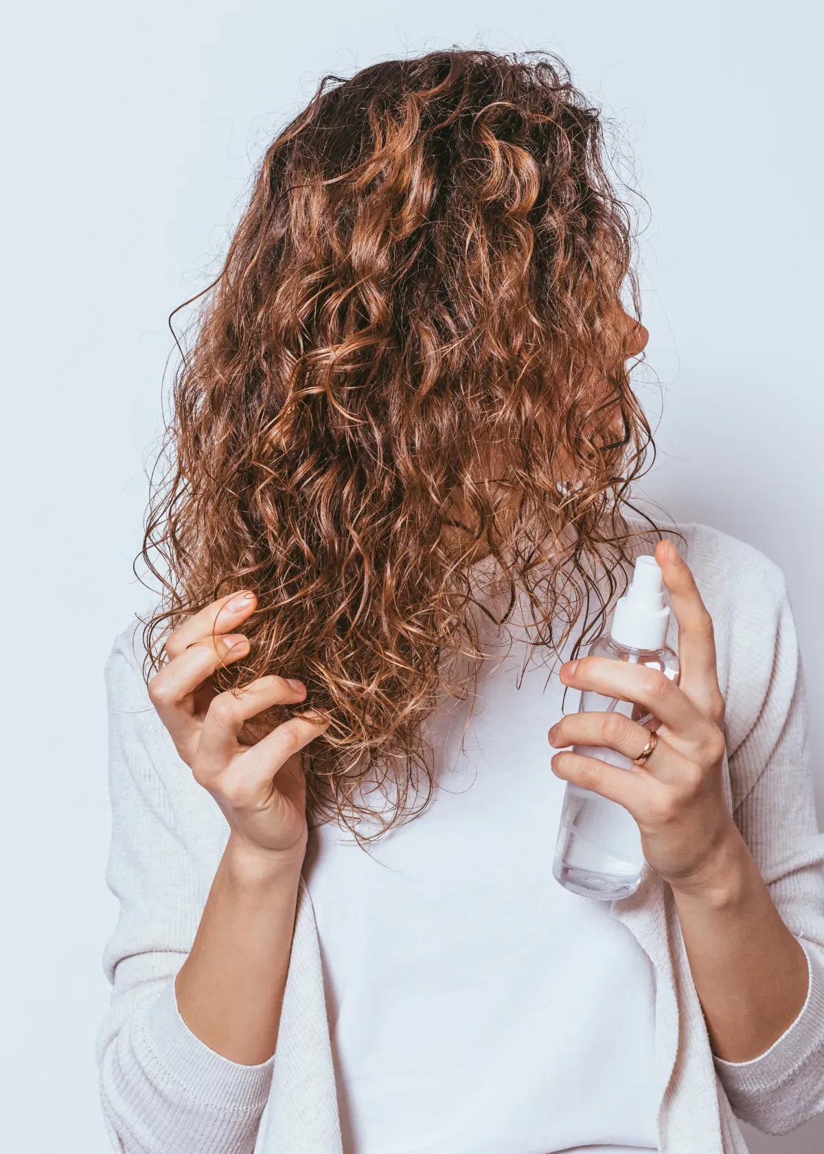 5 Best Spray Wax for Hair: Say Goodbye to Crunchy Hair