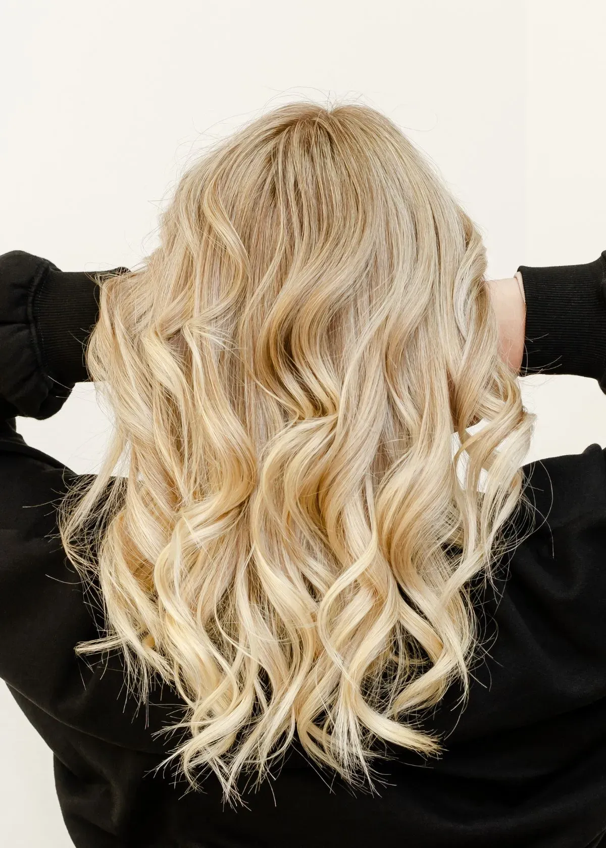 Can I Bleach My Hair Again After 24 Hours? Expert's Insights