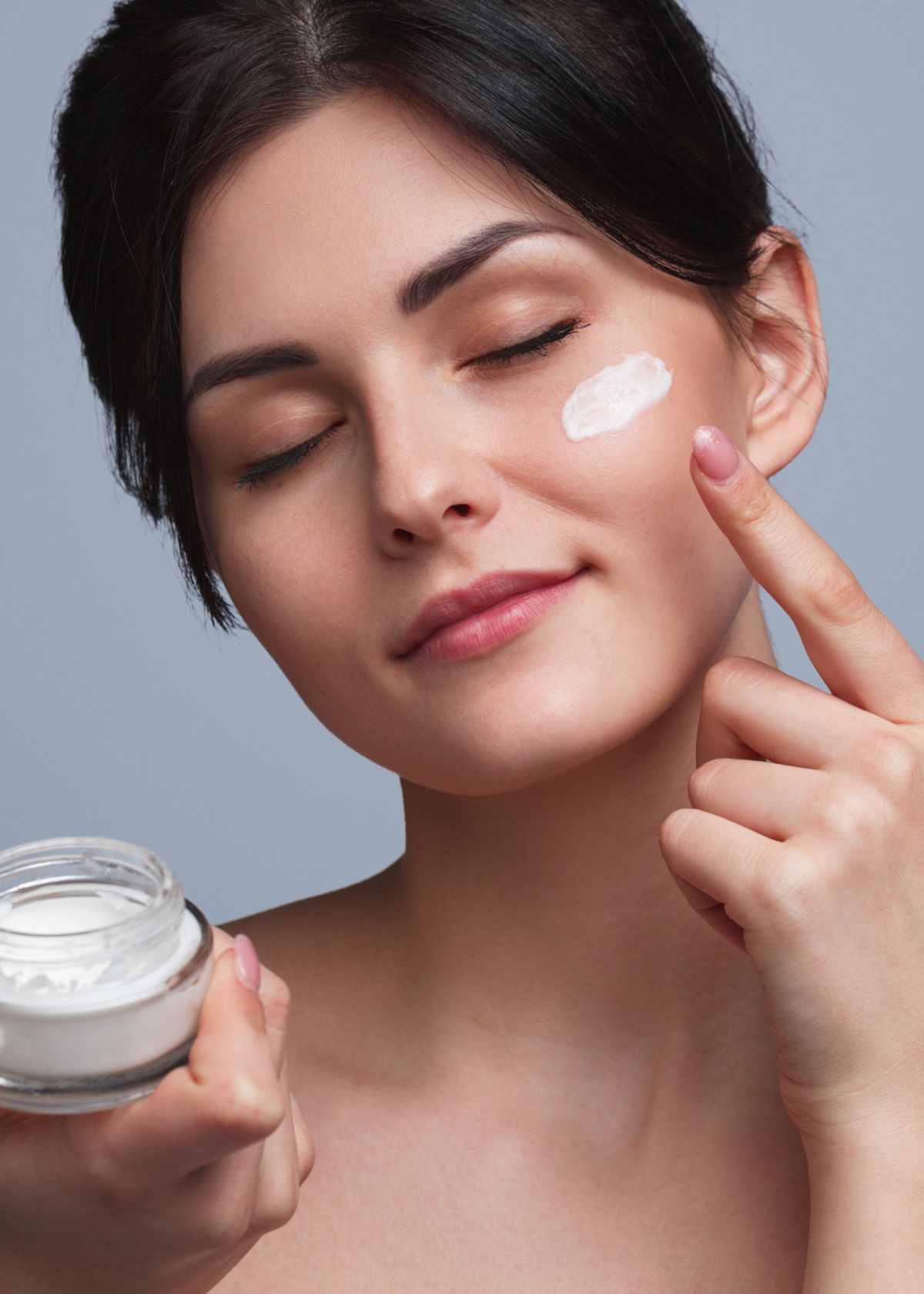 5 Best Vegan Moisturizers: A Guide to Soft and Hydrated Skin