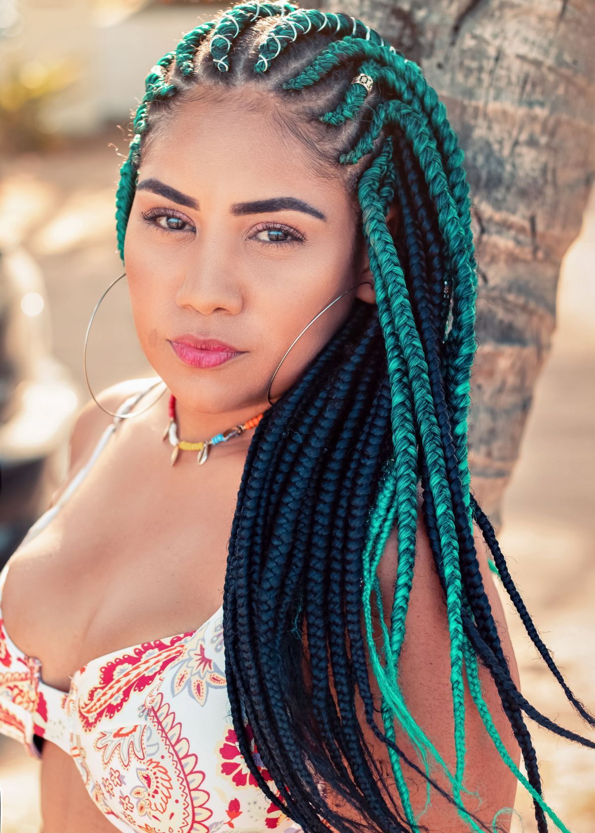 5 Best Gel for Braiding Hair: Buying Guide Included