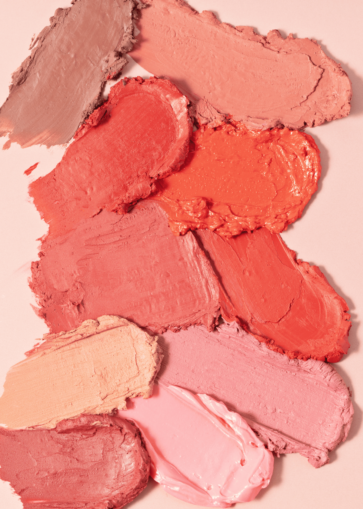Cream Blush vs. Powder Blush: Which is Better for Your Skin?